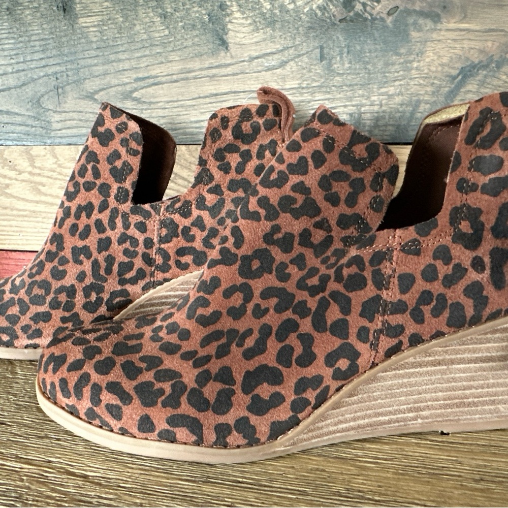 Toms Brown Leopard Ankle Booties